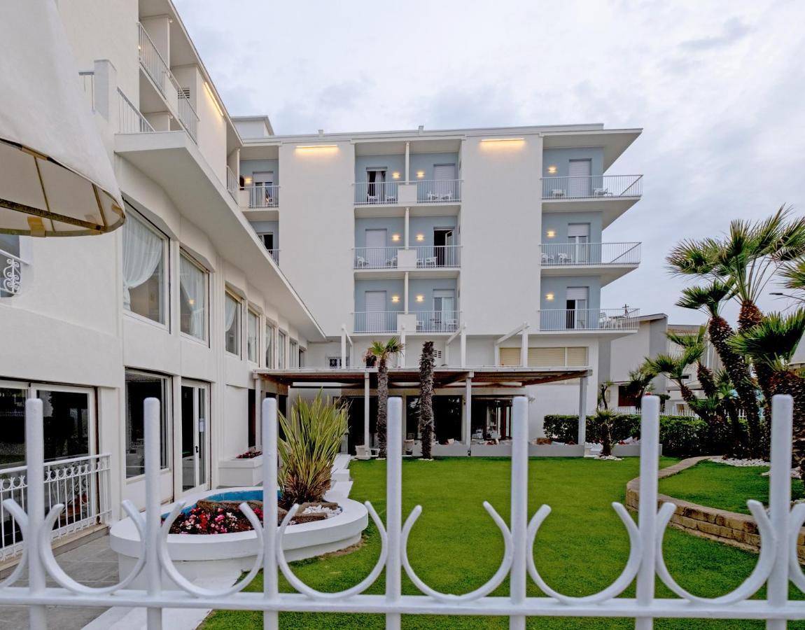 Hotel Continental Senigallia Extérieur photo